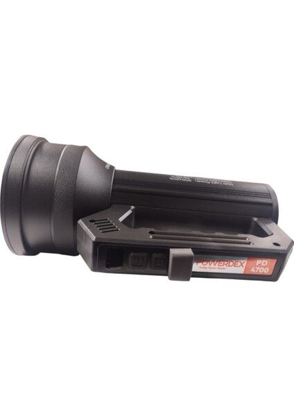 PD-4700 Profesyonel El Feneri | 30W – 3000 Lümen – 9600 Mah – Metal Kasa – Powerbank – Dijital Göstergeli