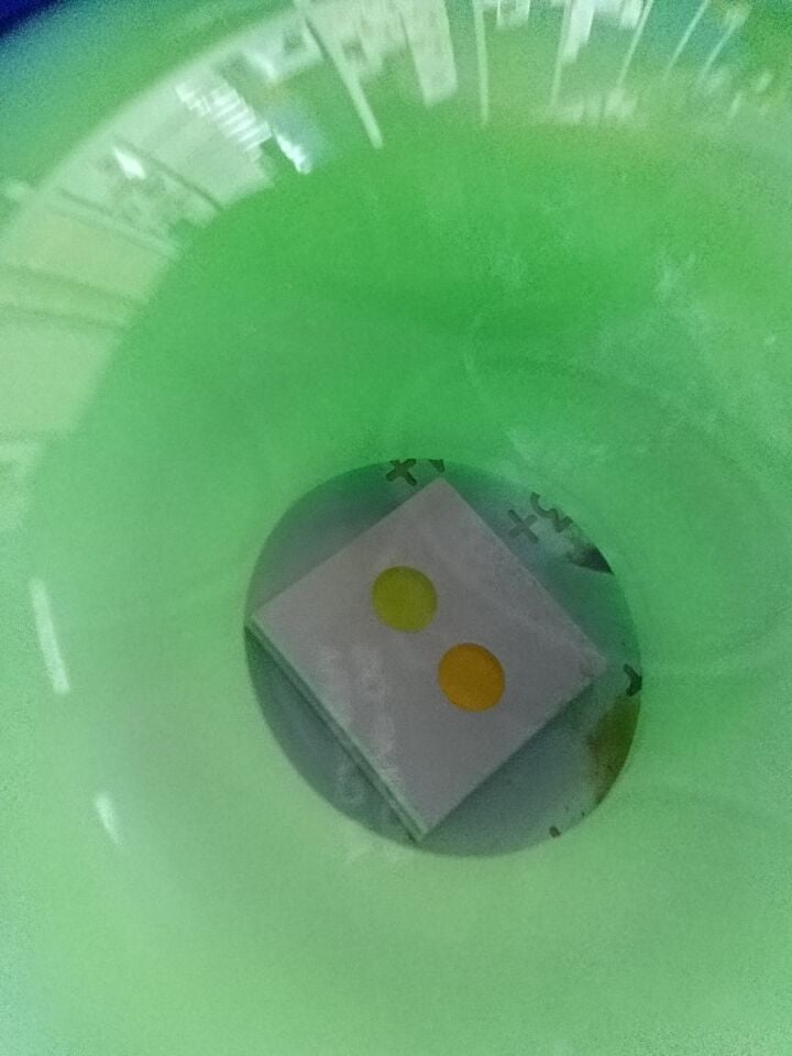 GK-5500 Profesyonel El Feneri | 30W – 3000 Lümen – Çift LED Işık Sistemi – Masa Lambası Kullanımı – Dijital Göstergeli – Powerbank – Type-C